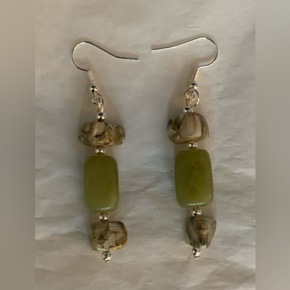 Hand Crafted Earrings w/small tree agate triangles & lrge green stone beads 2.5” - Picture 3 of 3